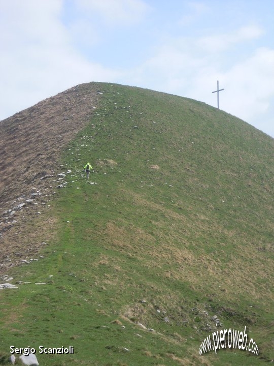 51 SERGIO IN FUGA VERSO LA CORCE.jpg